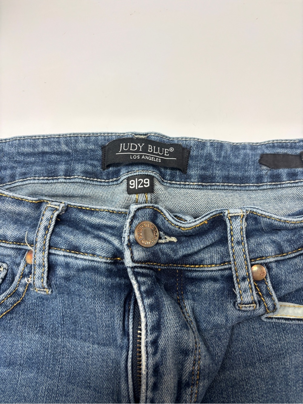 Judy blue women’s Blue skinny jeans - Picture 4 of 4
